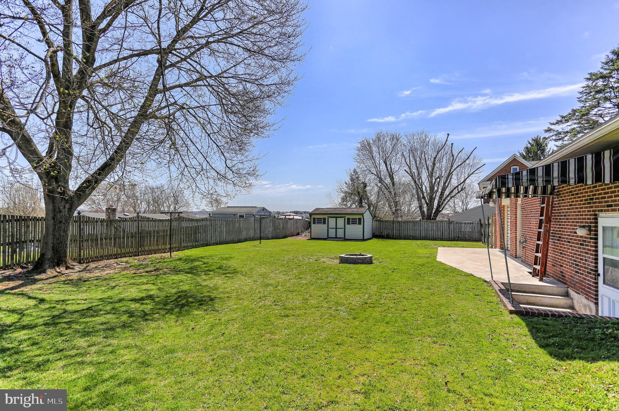 1118 Hanover Road York, PA 17408 - Photo 27 of 31