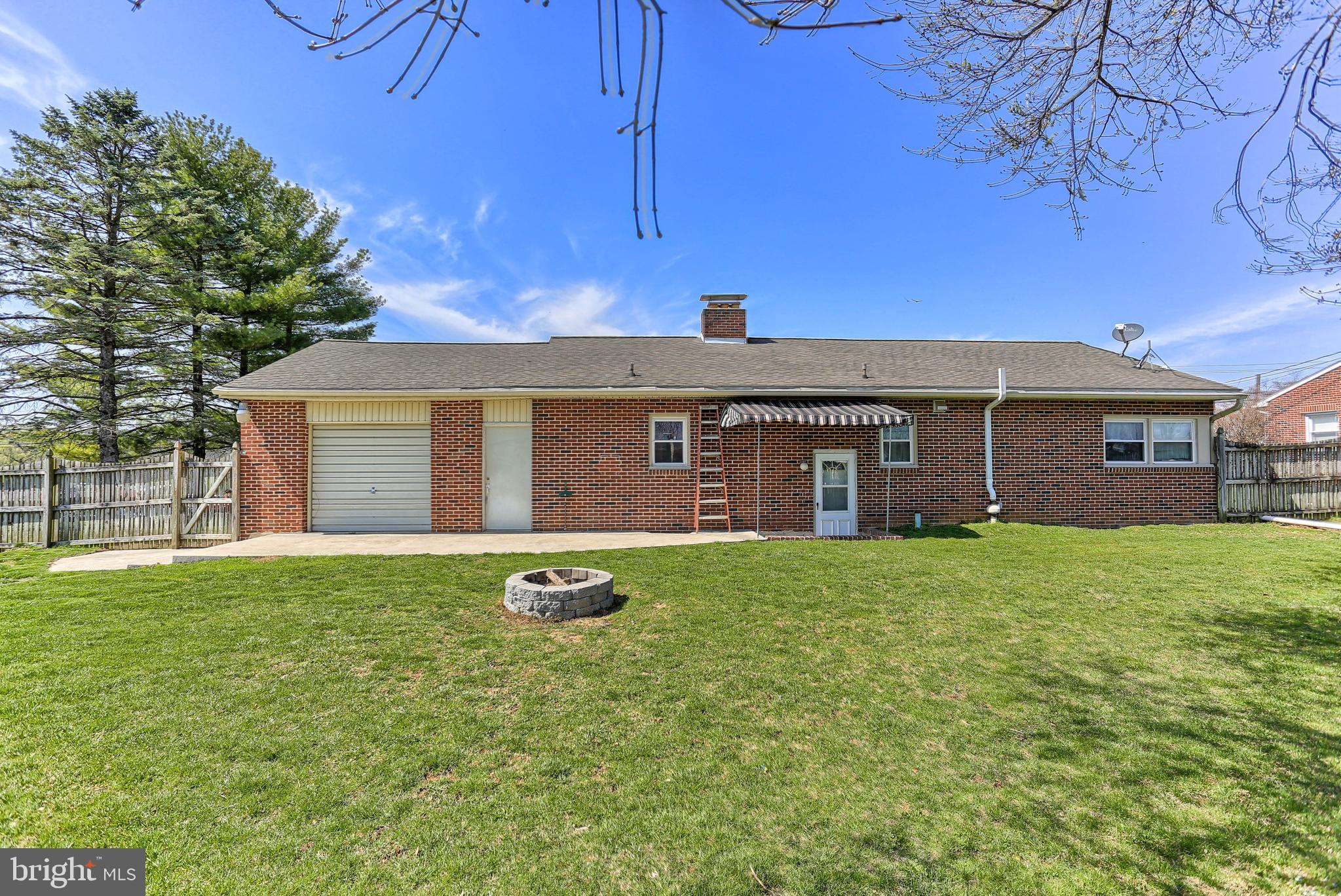 1118 Hanover Road York, PA 17408 - Photo 29 of 31