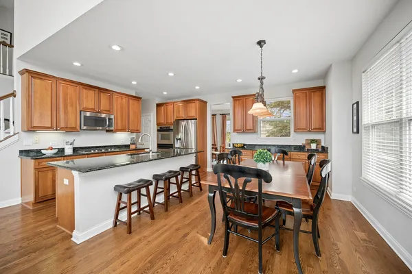 $1,399,000 | 1662 Constitution Drive, Glenview, IL 60026