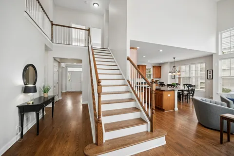 $1,399,000 | 1662 Constitution Drive, Glenview, IL 60026