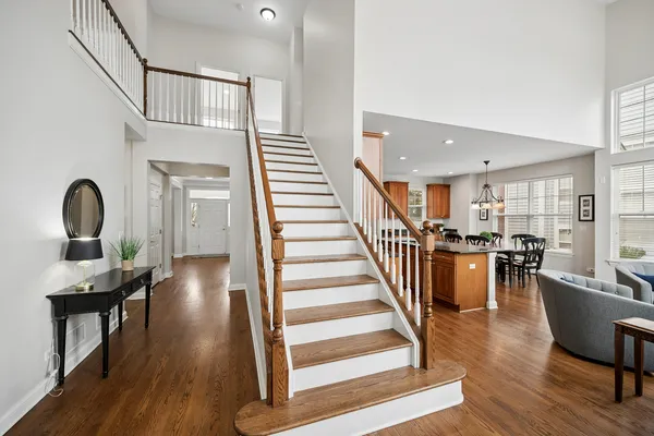 $1,399,000 | 1662 Constitution Drive, Glenview, IL 60026