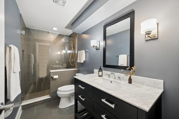 $1,399,000 | 1662 Constitution Drive, Glenview, IL 60026