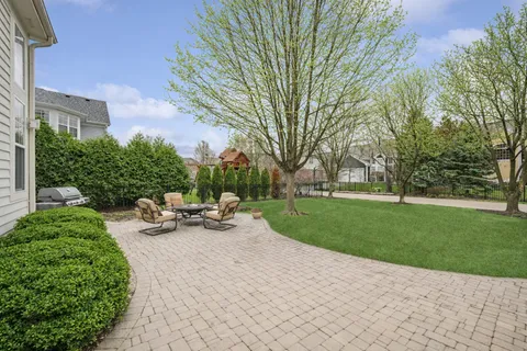 $1,399,000 | 1662 Constitution Drive, Glenview, IL 60026