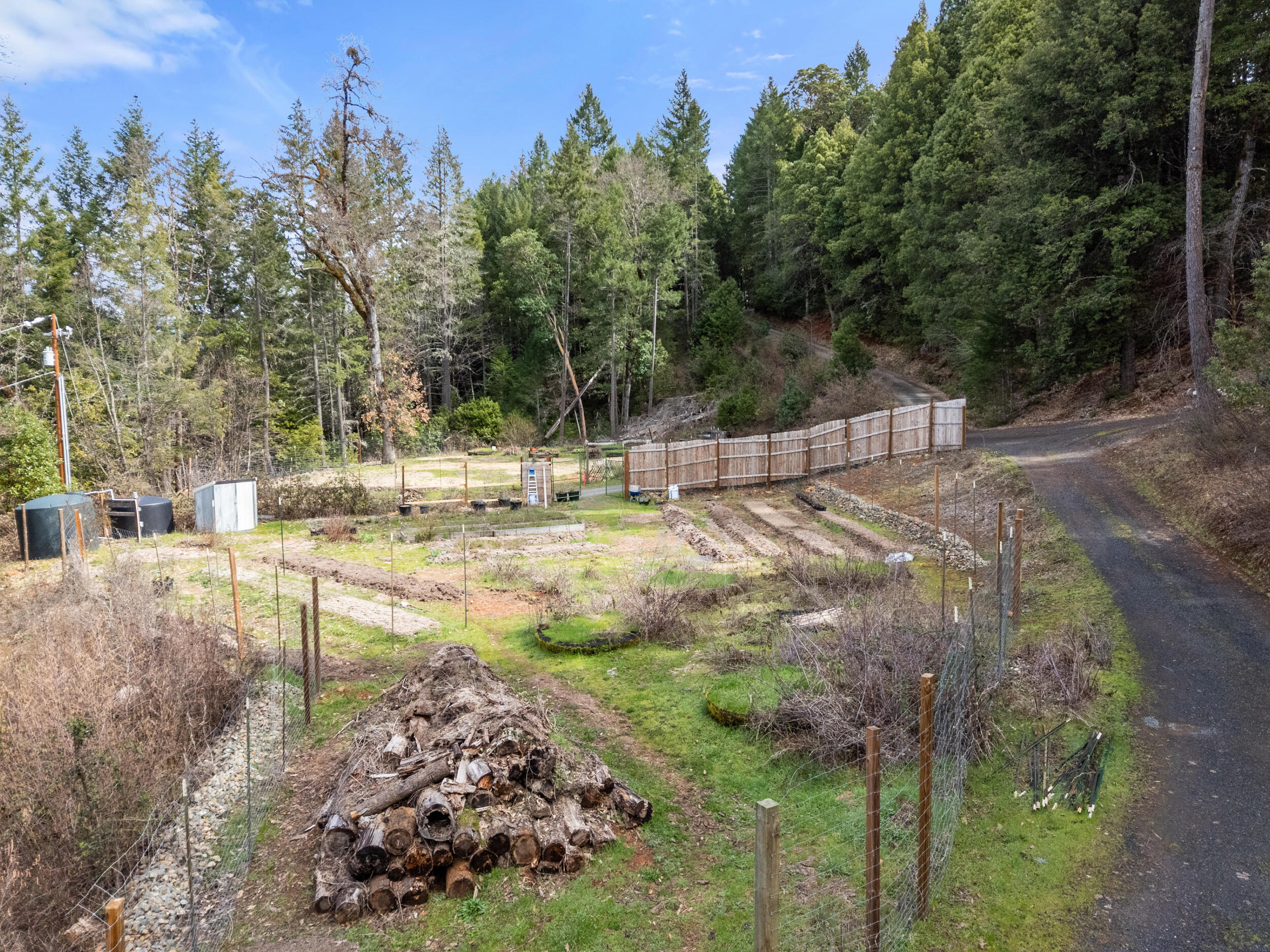 6223 Takilma Road Cave Junction, OR 97523 - Photo 10 of 24 6223 takilma rd, cave junction, or 97523