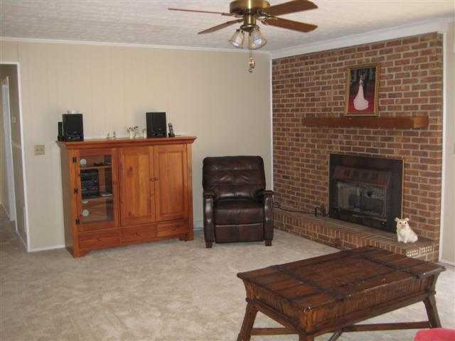 205 Nottingham Way Easley, SC 29640 - Photo 12 of 24