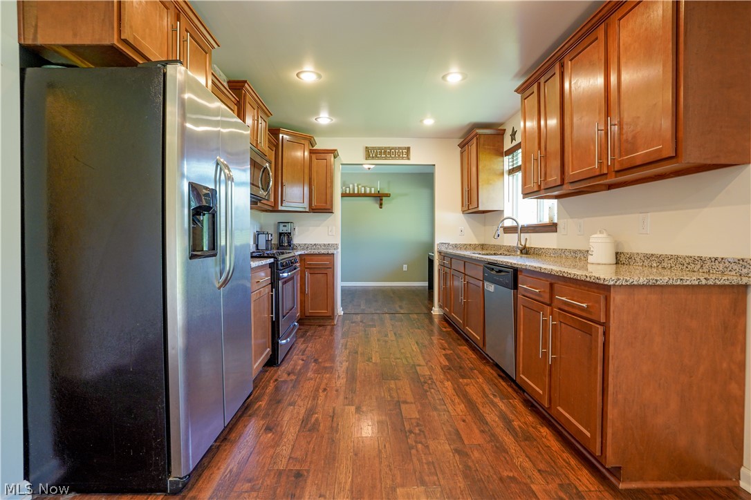 9042 North Bedford Road Macedonia, OH 44056 - Photo 17 of 30