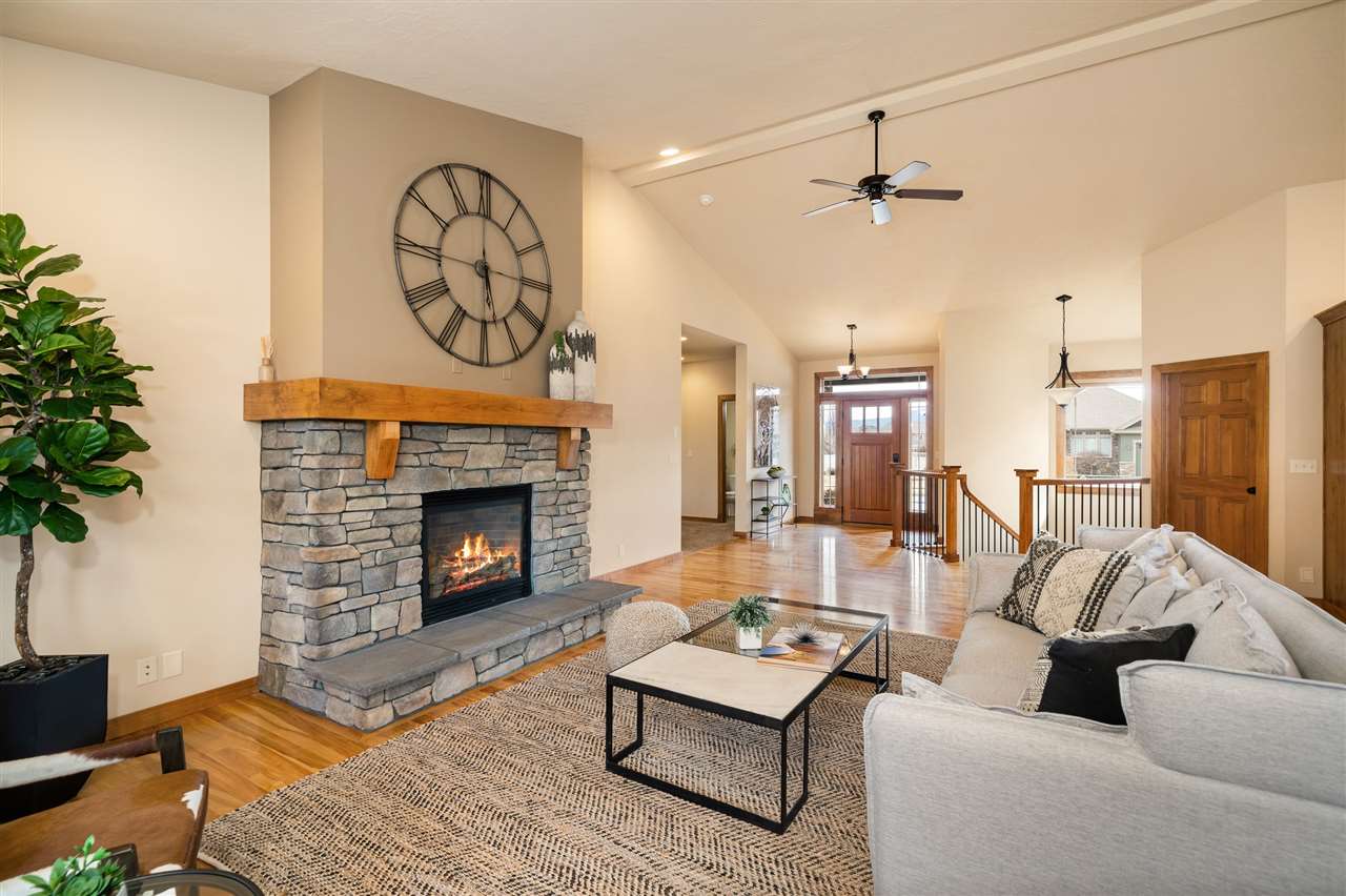 1712 South Steen Road Spokane Valley, WA 99037 - Photo 3 of 20 Gallery Image 3