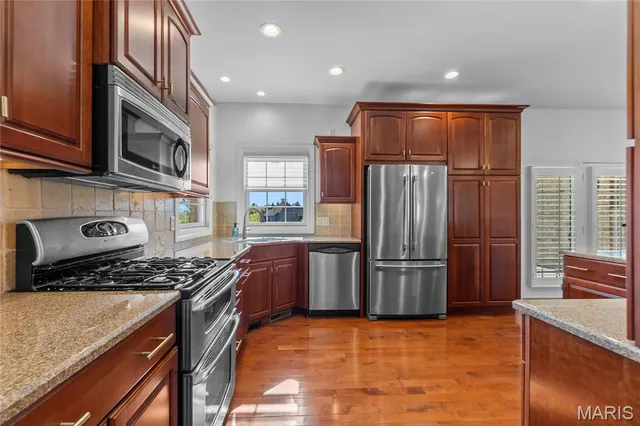 $579,900 | 1580 Helmsdale Drive, Cape Girardeau, MO 63701