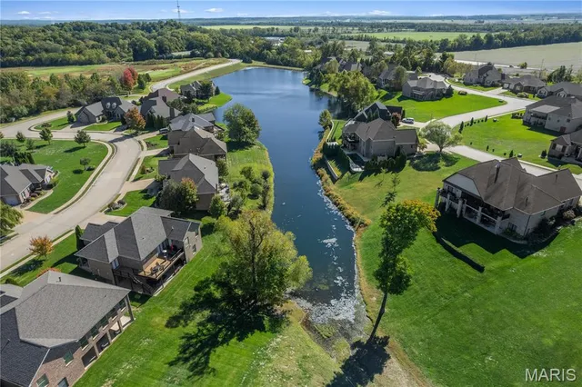 $579,900 | 1580 Helmsdale Drive, Cape Girardeau, MO 63701