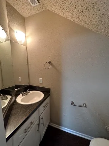 $895 | 9696 Walnut Street, Unit 105, Dallas, TX 75243