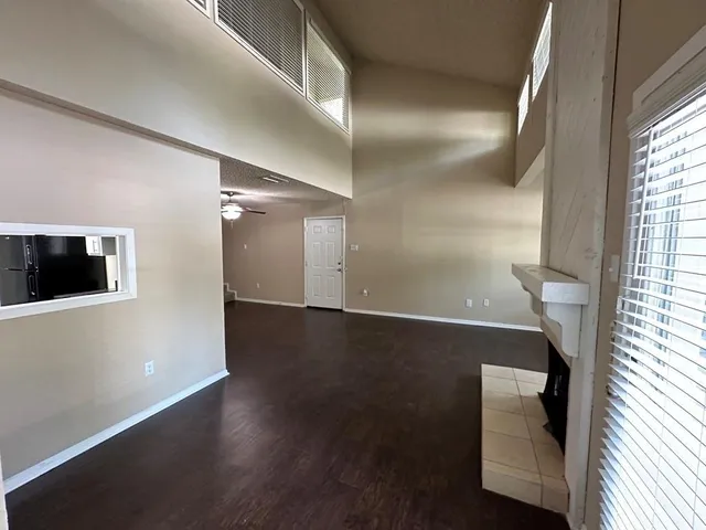 $895 | 9696 Walnut Street, Unit 105, Dallas, TX 75243