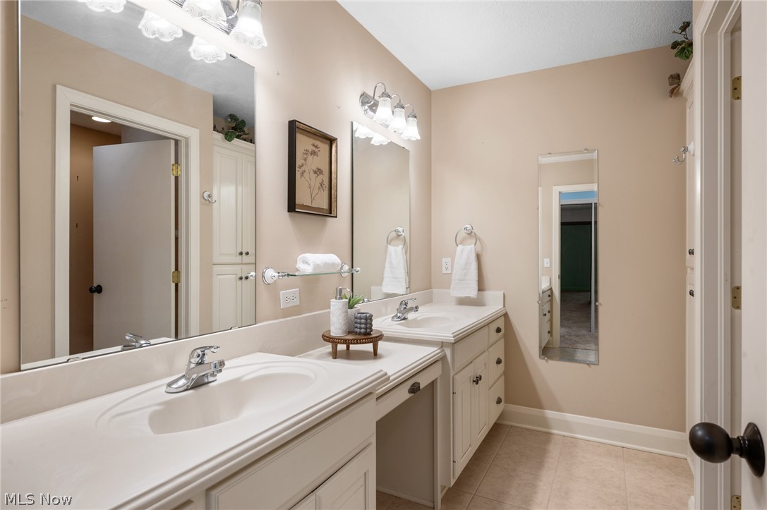 1920 Stockbridge Road Akron, OH 44313 - Photo 28 of 50