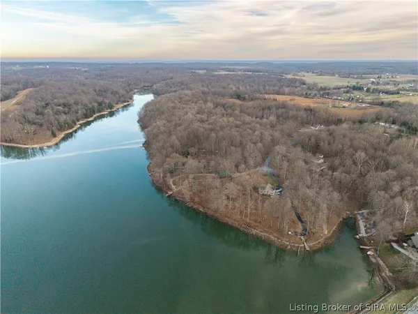 $199,000 | Pine Shore Drive, Elizabeth, IN 47117