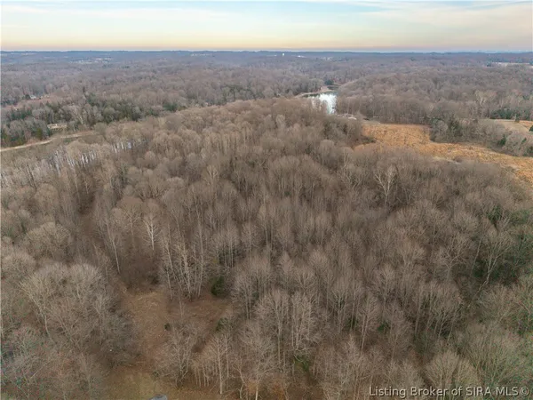 $199,000 | Pine Shore Drive, Elizabeth, IN 47117