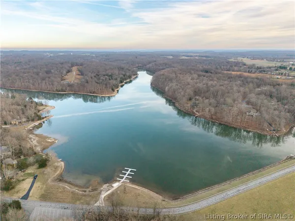 $199,000 | Pine Shore Drive, Elizabeth, IN 47117
