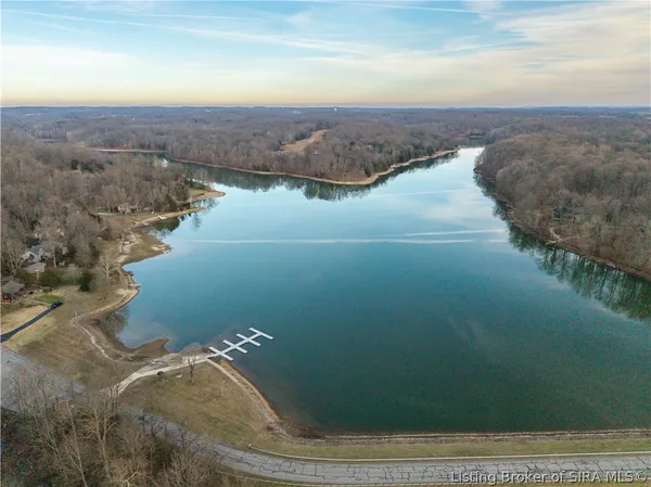 $199,000 | Pine Shore Drive, Elizabeth, IN 47117