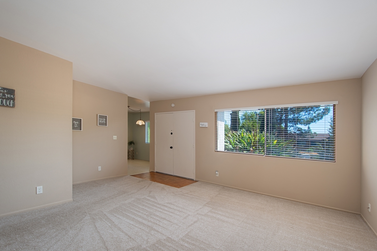 1708 Rees Road San Marcos, CA 92069 - Photo 3 of 12