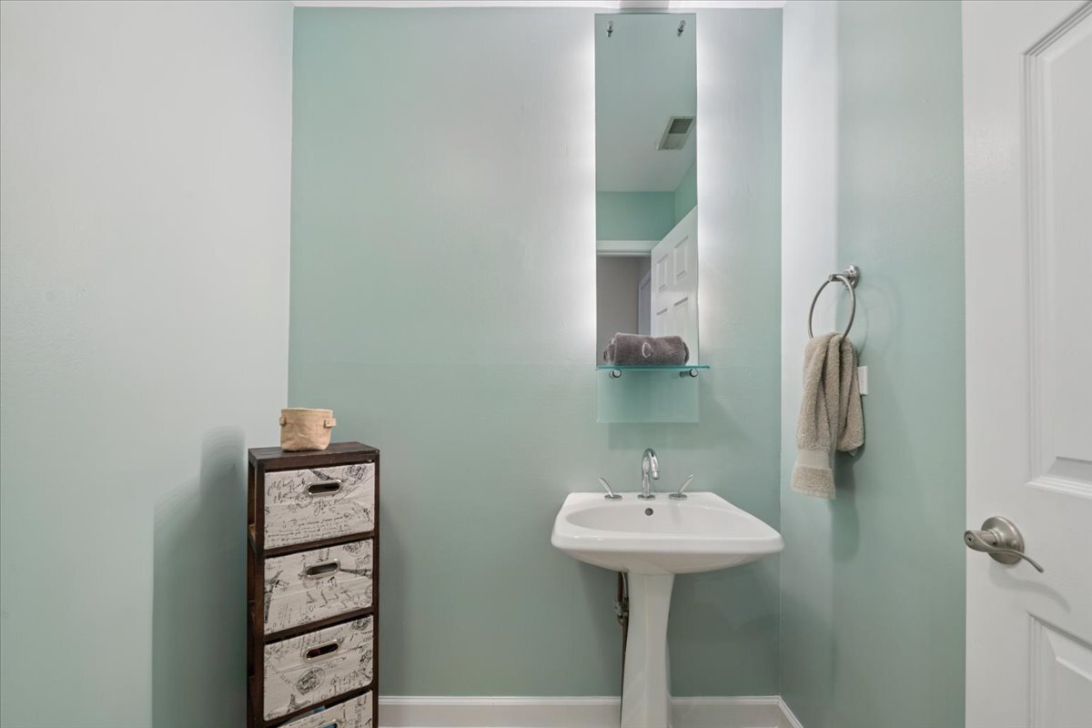 1237 Churchill Road Bartlett, IL 60103 - Photo 25 of 35