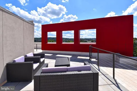 $3,200 | 1500 Pennsylvania Ave. Southeast, Unit 308, Washington, DC 20003