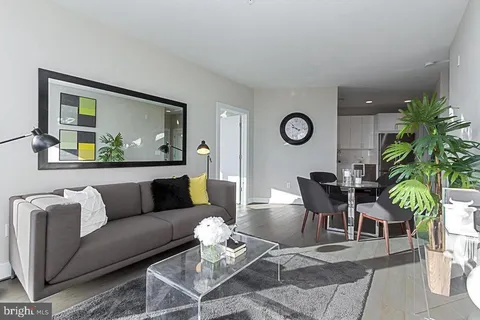 $3,200 | 1500 Pennsylvania Ave. Southeast, Unit 308, Washington, DC 20003