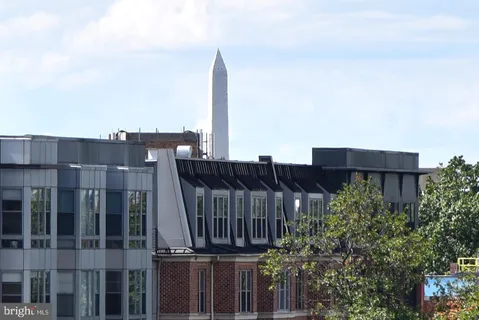 $3,200 | 1500 Pennsylvania Ave. Southeast, Unit 308, Washington, DC 20003