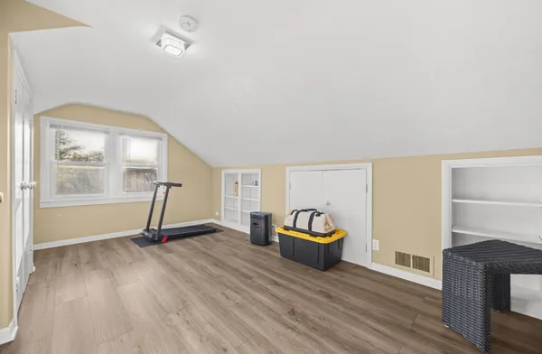 $3,000 | 4136 Park Avenue, Brookfield, IL 60513