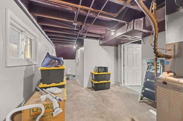 $3,000 | 4136 Park Avenue, Brookfield, IL 60513