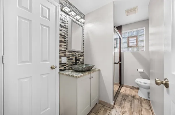 $3,000 | 4136 Park Avenue, Brookfield, IL 60513