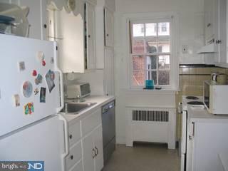 504 Broadview Road Upper Darby, PA 19082 - Photo 4 of 6