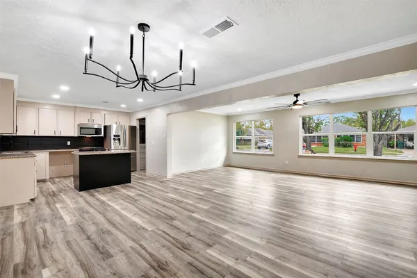 $283,000 | 1914 Monroe Drive, Pasadena, TX 77502
