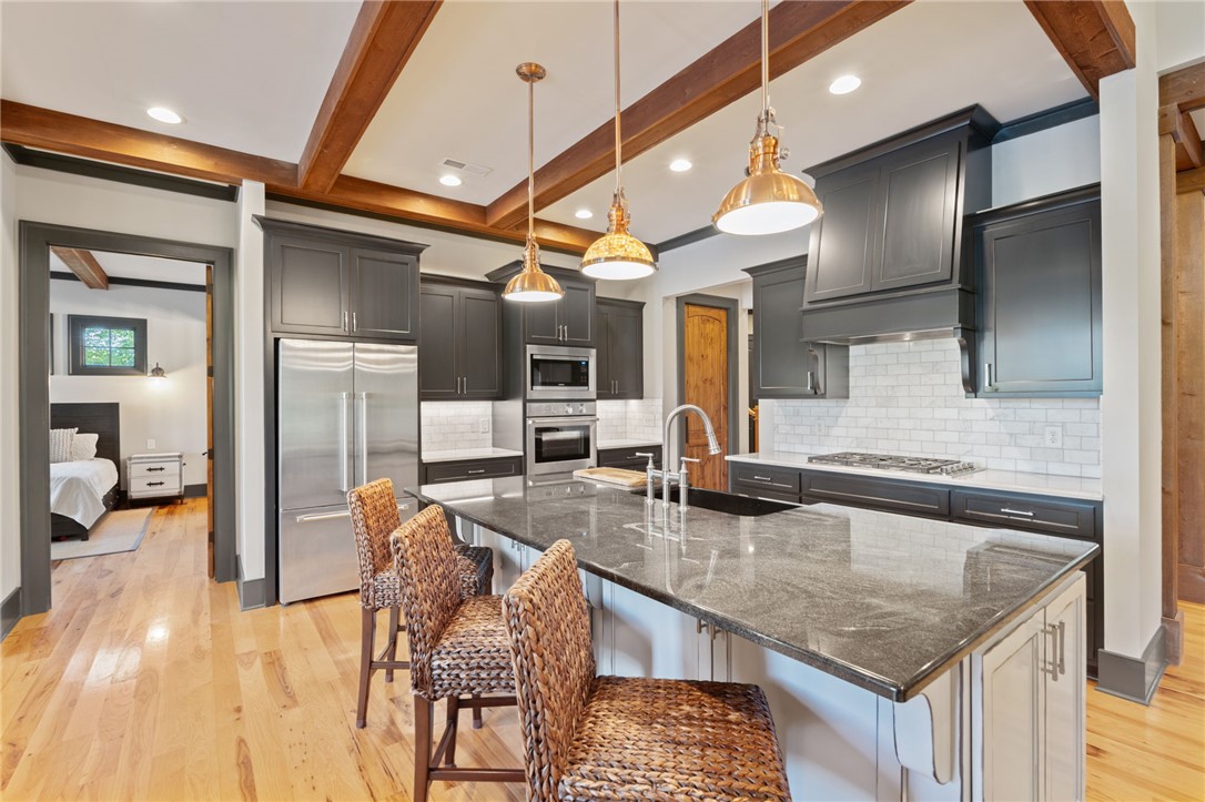 240 Featherstone Drive Sunset, SC 29685 - Photo 9 of 50