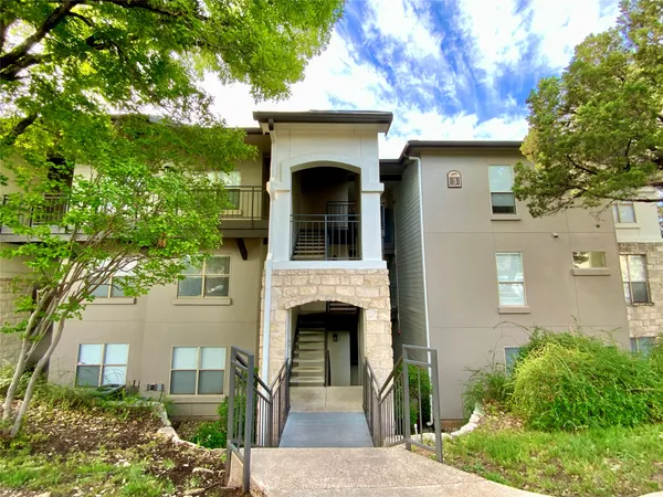 $280,000 | 6000 Shepherd Mountain Cove, Unit 315, Austin, TX 78730