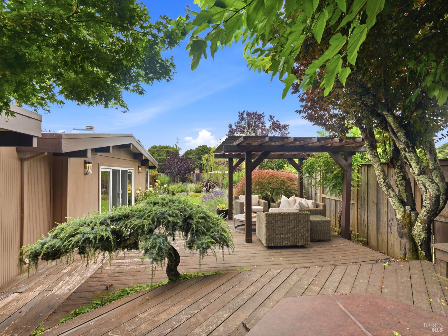 809 Flaxberry Lane San Rafael, CA 94903 - Photo 42 of 53