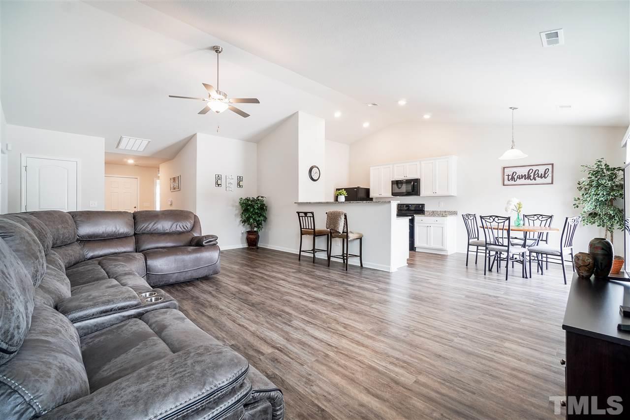 217 Rustling Way Zebulon, NC 27597 - Photo 5 of 21 Gallery Image 5