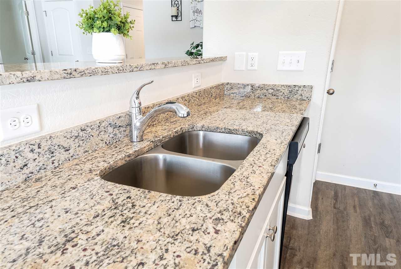 217 Rustling Way Zebulon, NC 27597 - Photo 7 of 21 Gallery Image 7