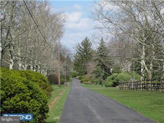 555 Old Bethlehem Road Perkasie, PA 18944 - Photo 3 of 12 Gallery Image 3