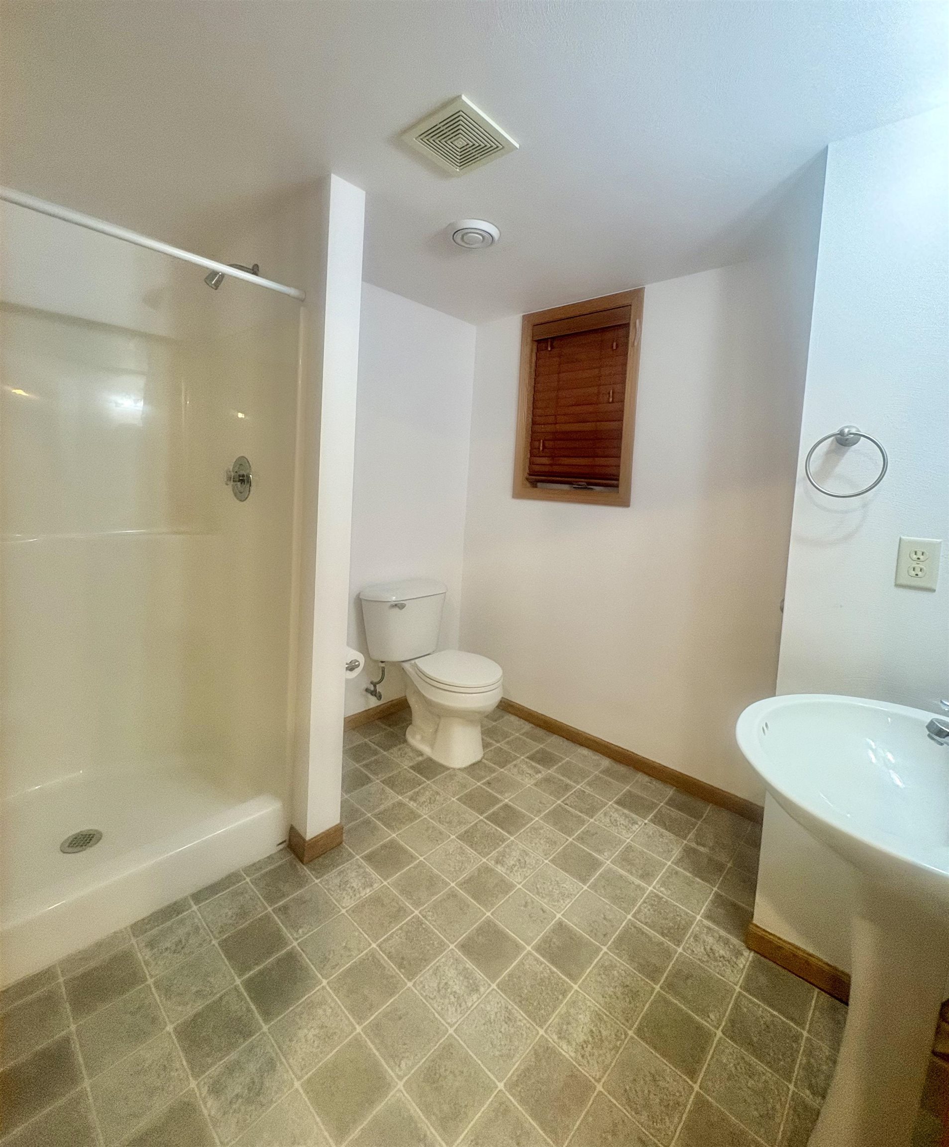 2421 Renaissance Drive Fitchburg, WI 53711 - Photo 18 of 24