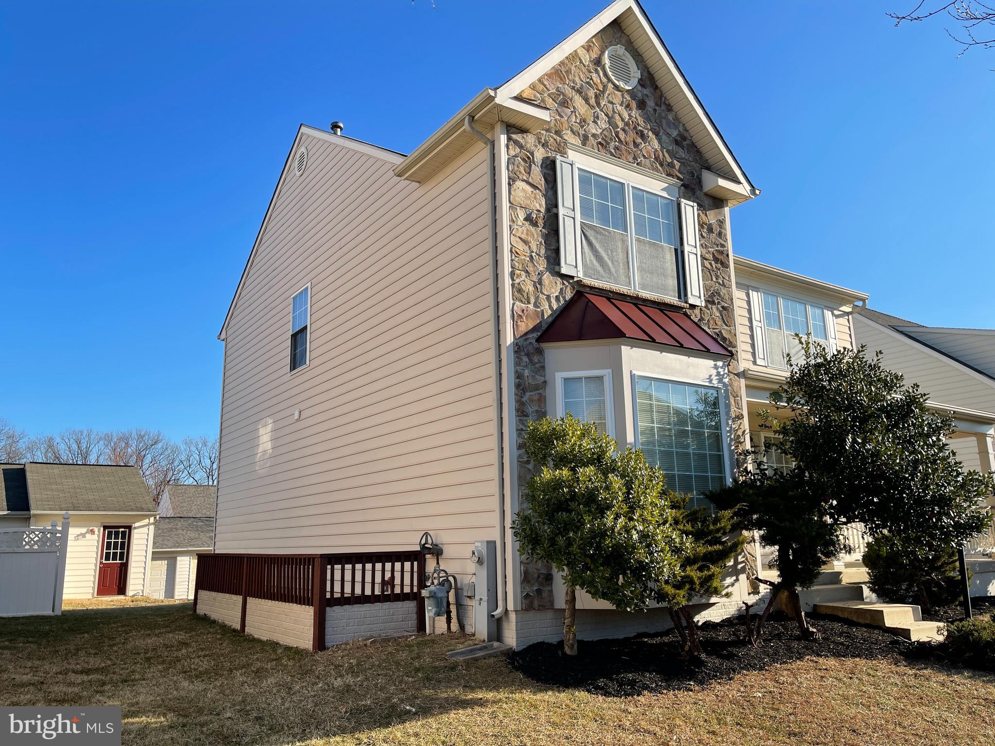 112 Commodore Drive Baltimore, MD 21221 - Photo 3 of 40 Gallery Image 3