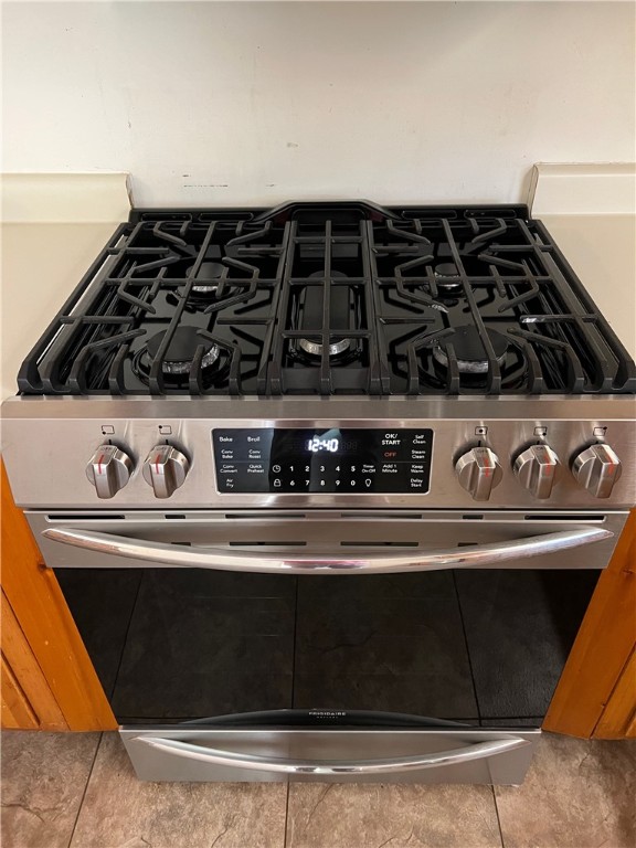 2016 Corinth Drive Seneca, SC 29672 - Photo 15 of 21