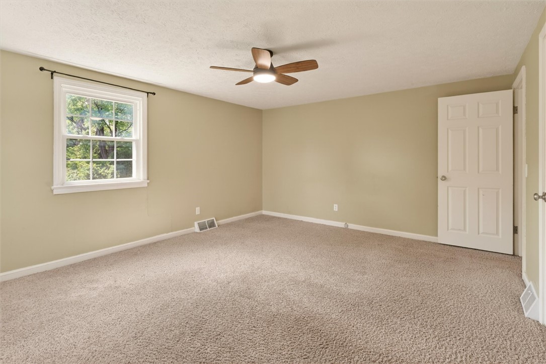 1792 Winton Road North Irondequoit, NY 14609 - Photo 40 of 48