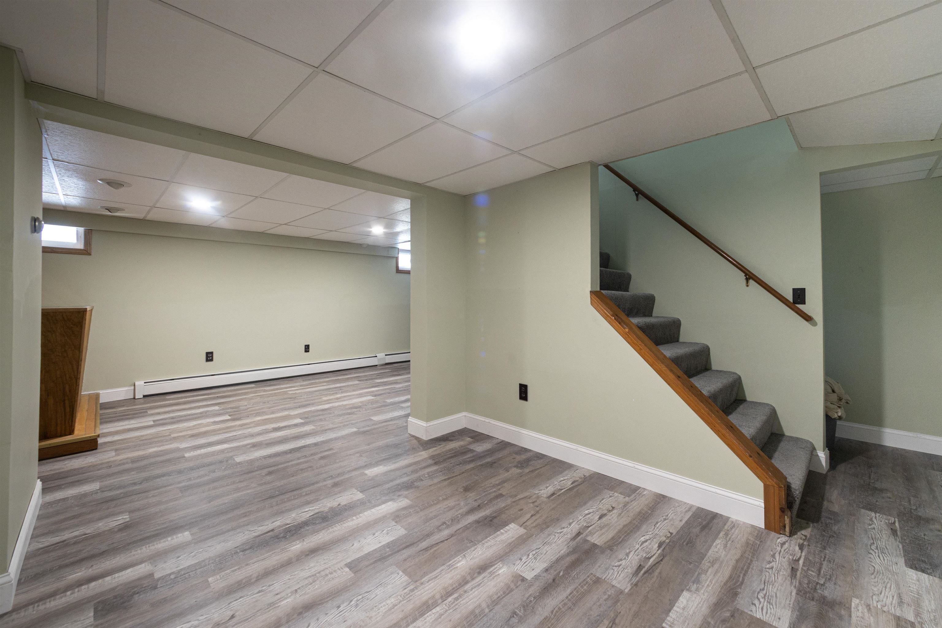 31 Tami Lane Epping, NH 03042 - Photo 12 of 18