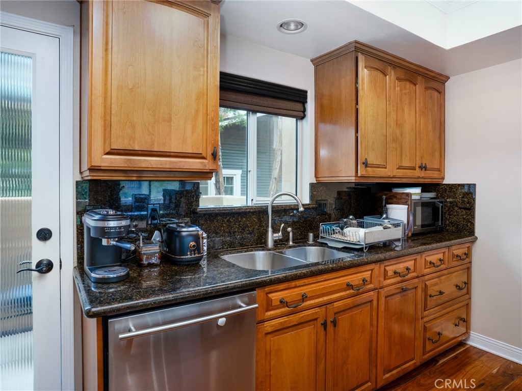 703 Main Street, Unit 2 El Segundo, CA 90245 - Photo 8 of 24
