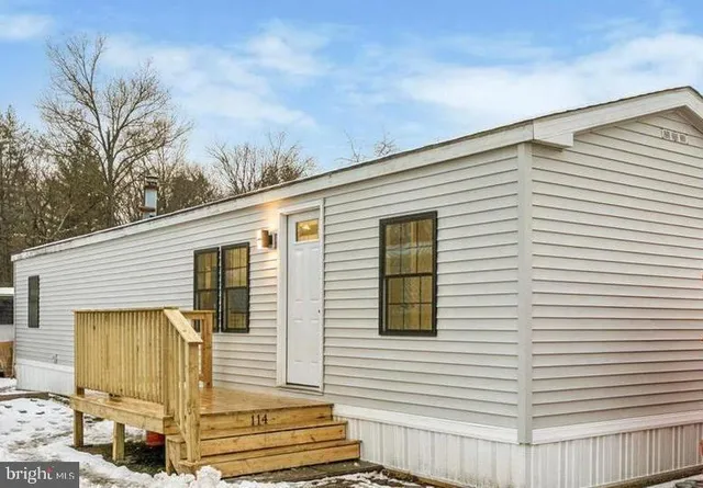 $94,900 | 114 Linden Drive, Spring City, PA 19475