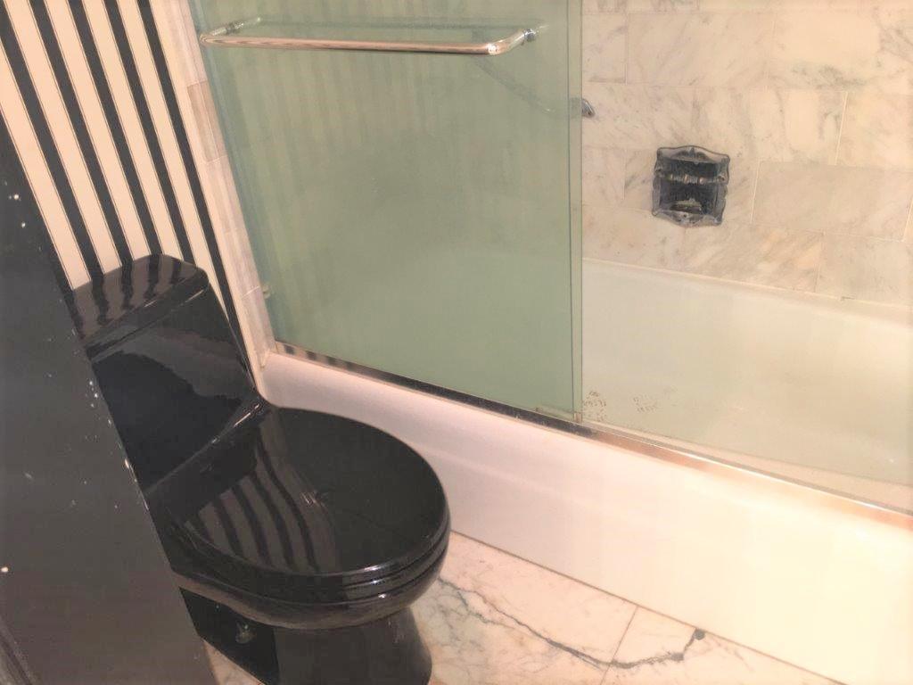 859 Jeffery Street, Unit 212 Boca Raton, FL 33487 - Photo 12 of 19 Bathroom (4)