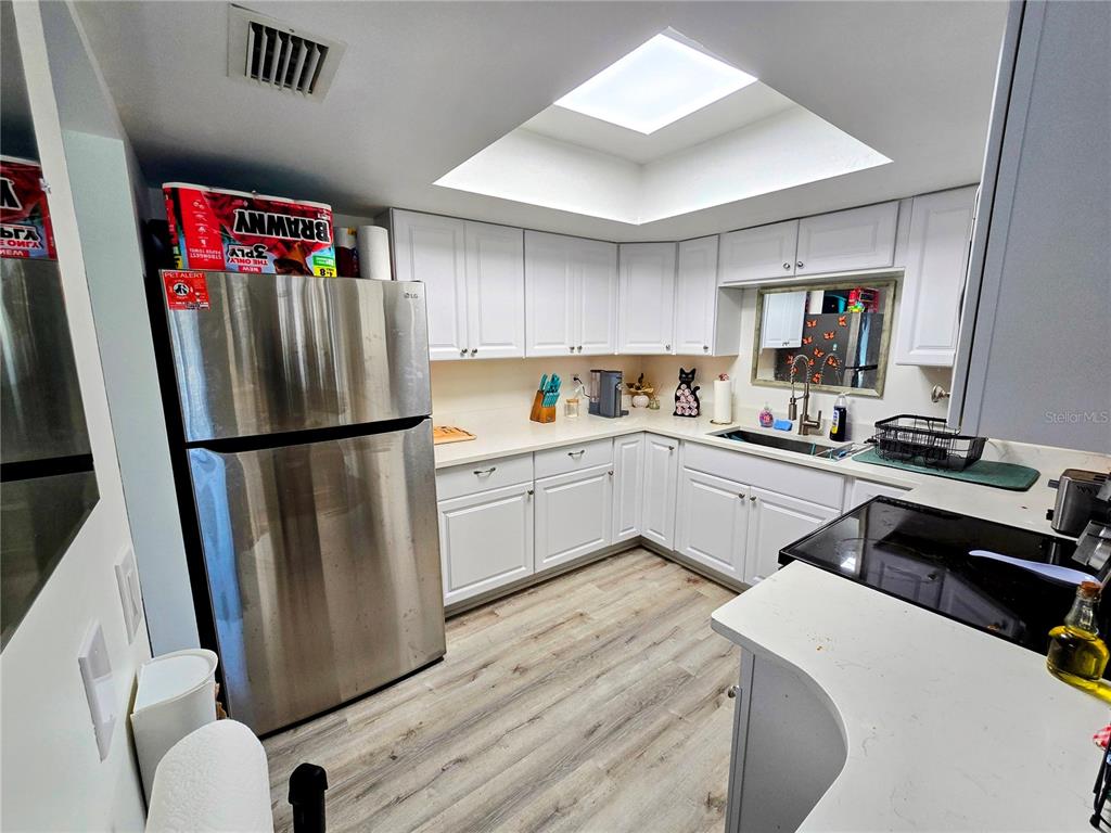 633 Silver Pass, Unit B Ocala, FL 34472 - Photo 10 of 27