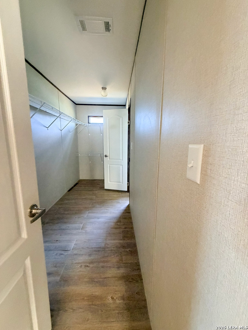 309 Jackson Refugio, TX 78377 - Photo 7 of 14 a view of a hallway