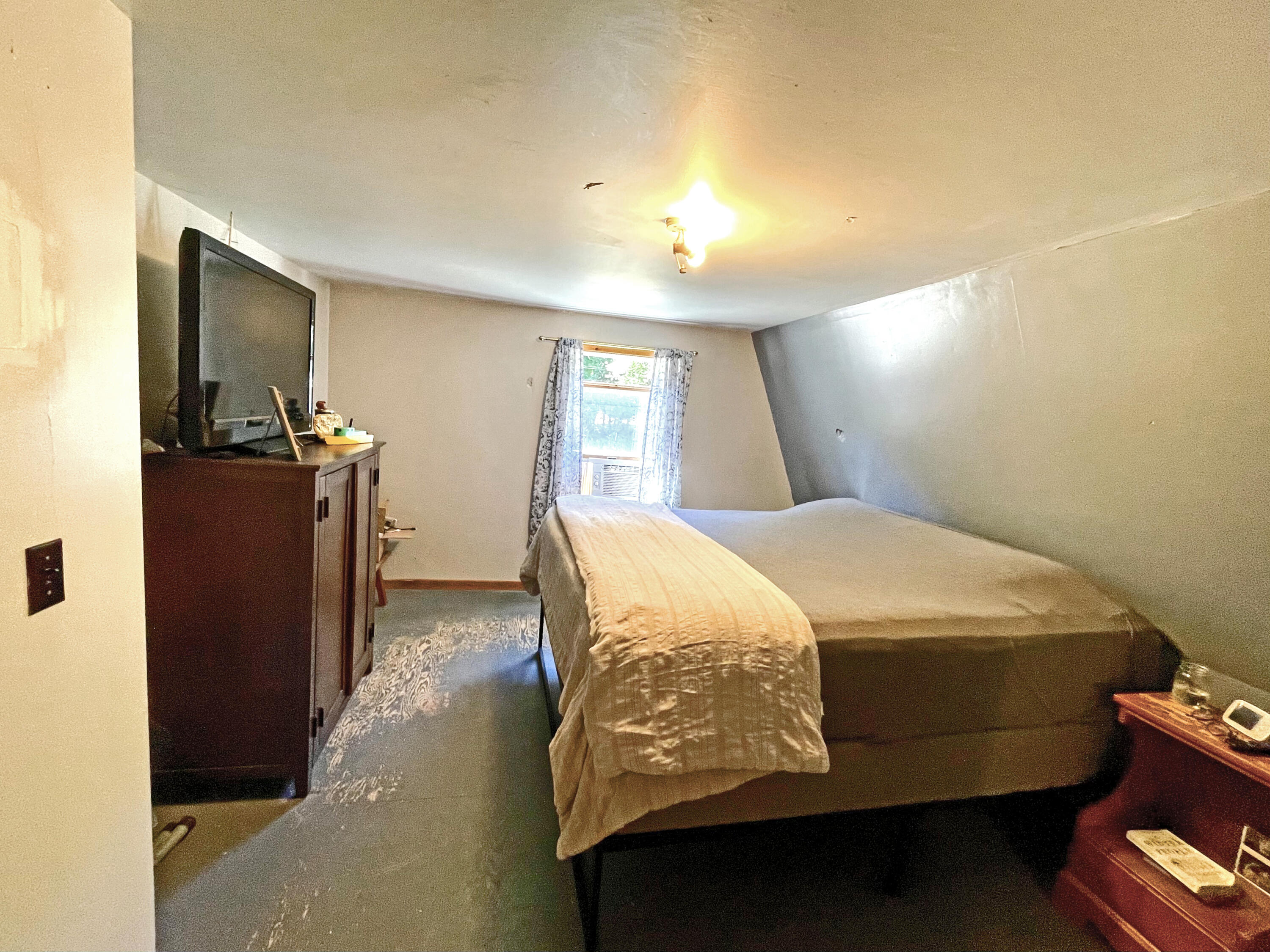 3 Ice House Road Stonington, ME 04681 - Photo 10 of 16 bedroom