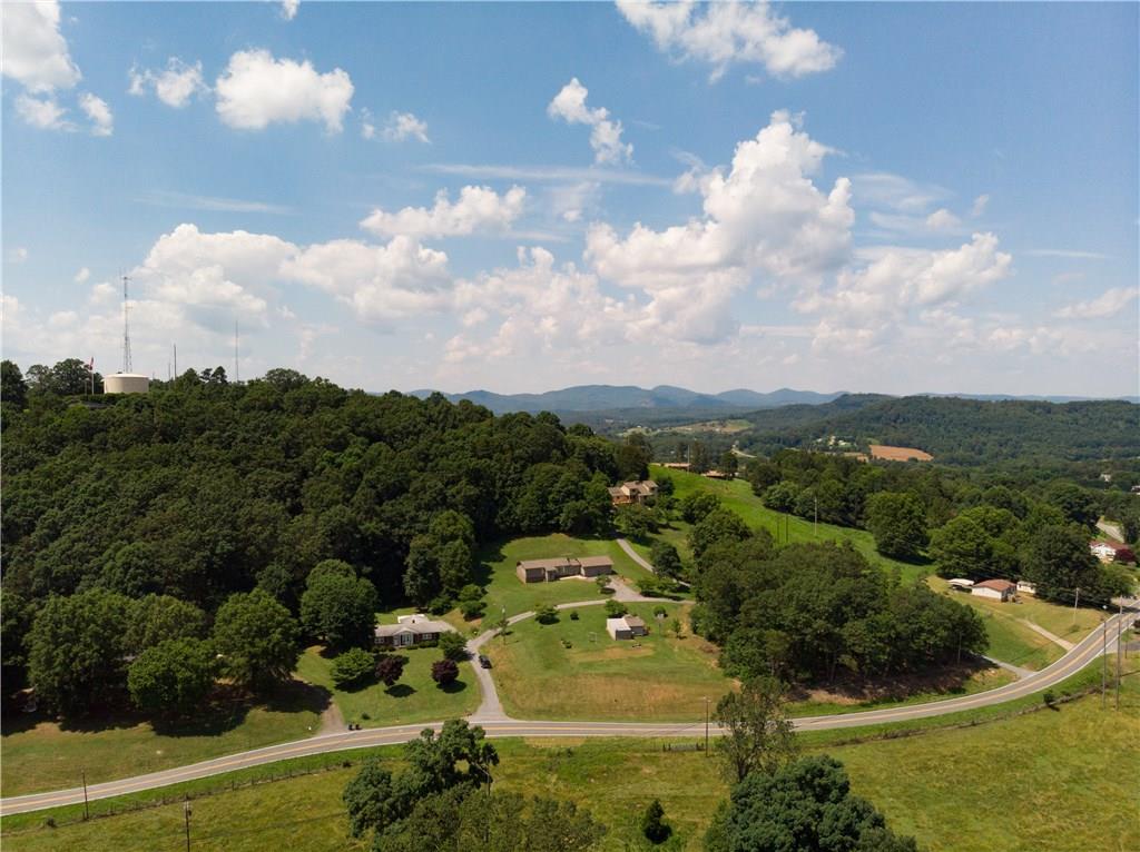 611 Black Oak Ridge Road Taylorsville, NC 28681 - Photo 4 of 36 Gallery Image 4