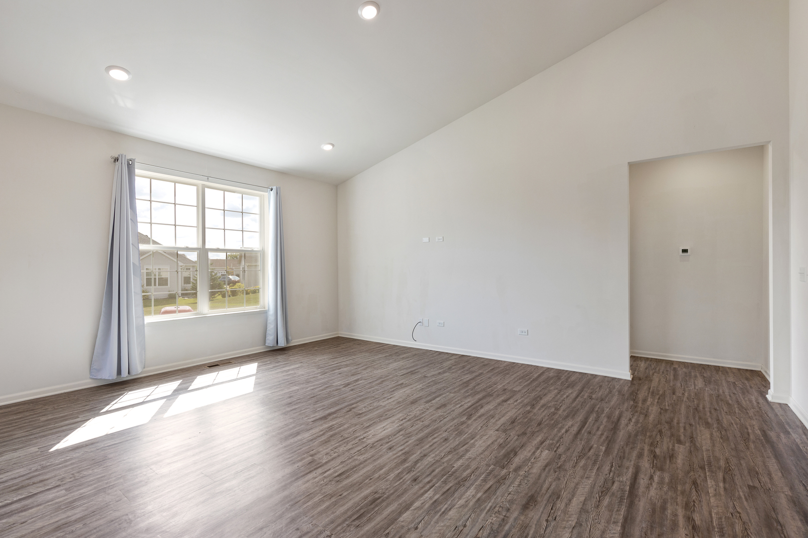 9156 Ritz Court Huntley, IL 60142 - Photo 4 of 21 Gallery Image 4