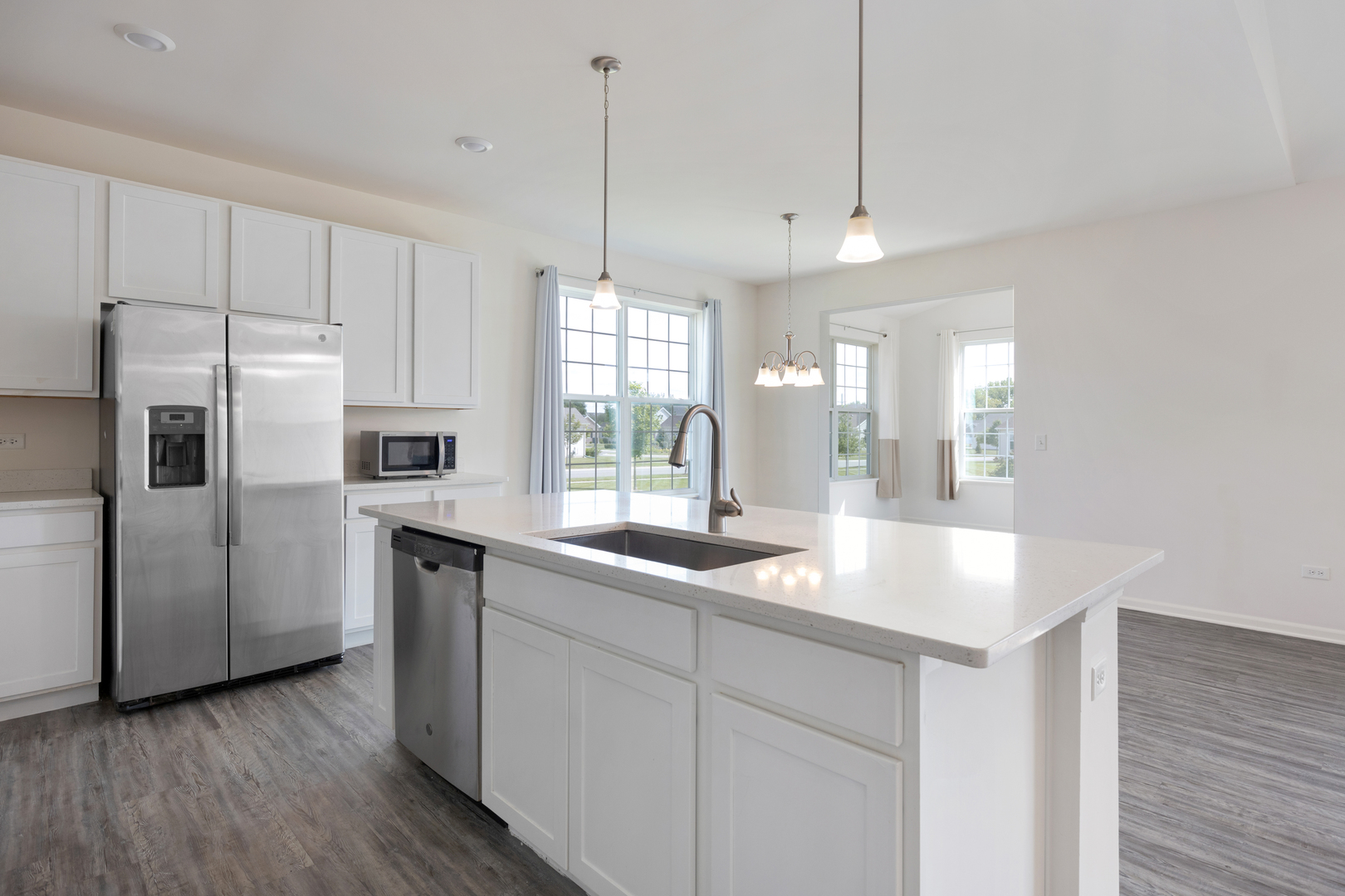 9156 Ritz Court Huntley, IL 60142 - Photo 10 of 21 Gallery Image 10